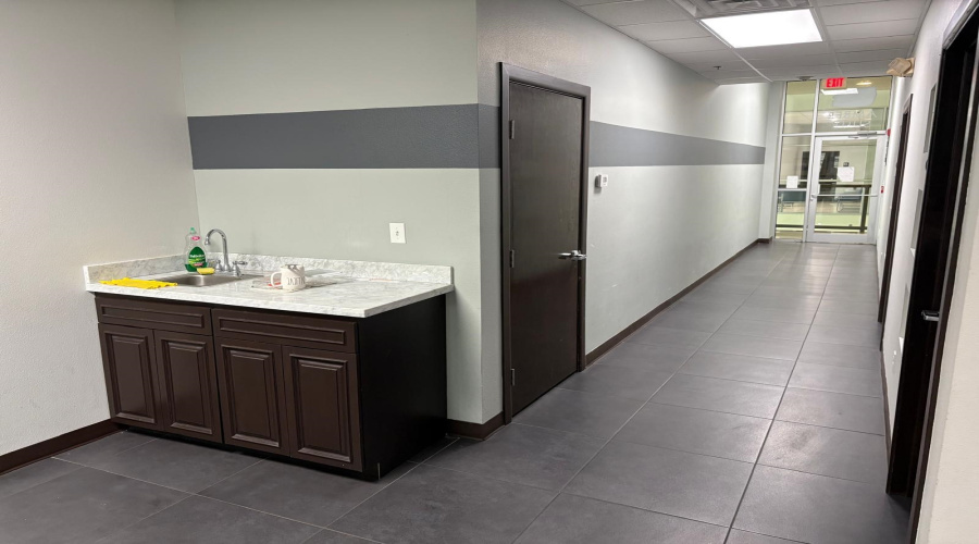 6999 McPherson Rd, laredo, Texas 78041, 51 Rooms Rooms,2 BathroomsBathrooms,Commercial retail/office,For Rent,6999 McPherson Rd,20264652
