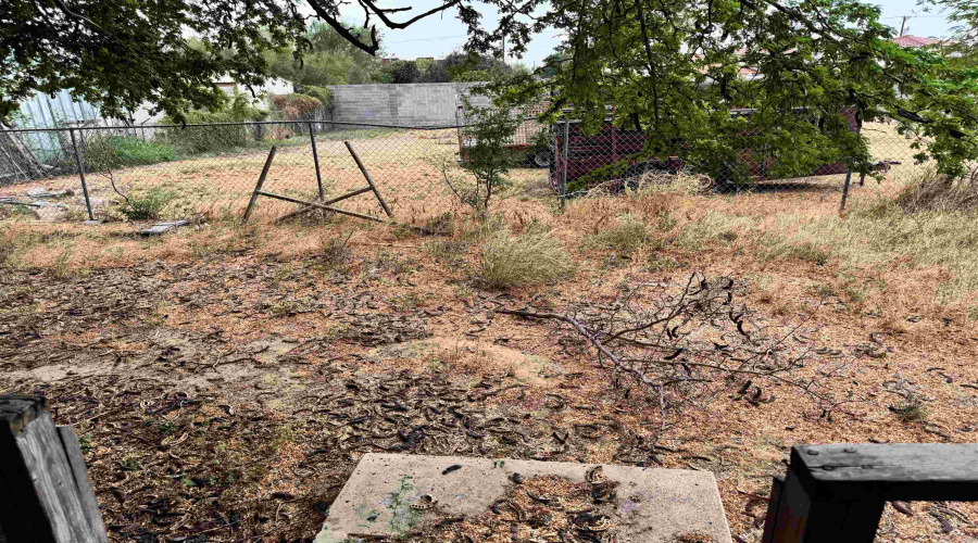 819 Rosario St, Laredo, Texas 78040, 4 Bedrooms Bedrooms, 6 Rooms Rooms,2 BathroomsBathrooms,Residential,For Sale,819 Rosario St,20264654