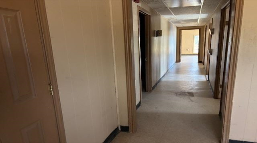 5215 U.S. Hwy 83 South, LAREDO, Texas 78046, 1 Bedroom Bedrooms, 21 Rooms Rooms,3 BathroomsBathrooms,Commercial/industrial,For Sale,5215 U.S. Hwy 83 South,20264661