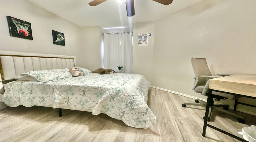 3054 St Isaac Lp, Laredo, Texas 78045-2812, 5 Bedrooms Bedrooms, 7 Rooms Rooms,4 BathroomsBathrooms,Residential,For Sale,3054 St Isaac Lp,20264657
