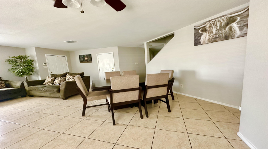 3054 St Isaac Lp, Laredo, Texas 78045-2812, 5 Bedrooms Bedrooms, 7 Rooms Rooms,4 BathroomsBathrooms,Residential,For Sale,3054 St Isaac Lp,20264657