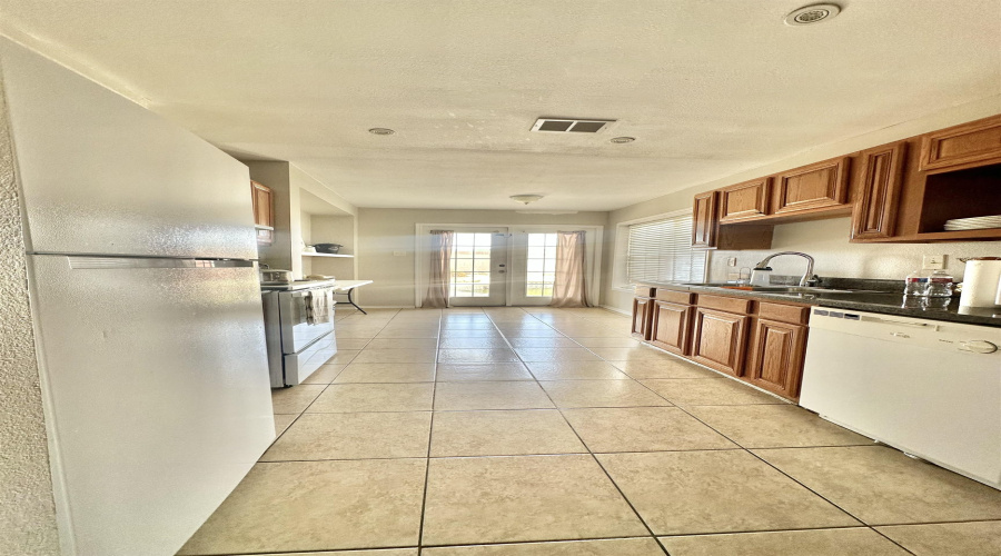 3054 St Isaac Lp, Laredo, Texas 78045-2812, 5 Bedrooms Bedrooms, 7 Rooms Rooms,4 BathroomsBathrooms,Residential,For Sale,3054 St Isaac Lp,20264657