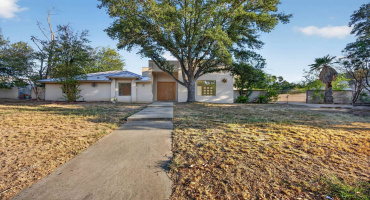 1323 Cross Country Ln., Laredo, Texas 78045, 6 Bedrooms Bedrooms, 11 Rooms Rooms,6 BathroomsBathrooms,Residential,For Sale,1323 Cross Country Ln.,20264659 1323 Cross Country Ln., Laredo, Texas 78045, 6 Bedrooms Bedrooms, 11 Rooms Rooms,6 BathroomsBathrooms,Residential,For Sale,1323 Cross Country Ln.,20264659