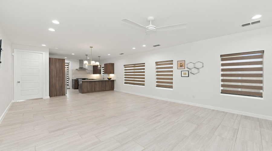 404 Deer Path Loop, LAREDO, Texas 78045, 4 Bedrooms Bedrooms, 7 Rooms Rooms,2 BathroomsBathrooms,Residential,For Rent,404 Deer Path Loop,20264664