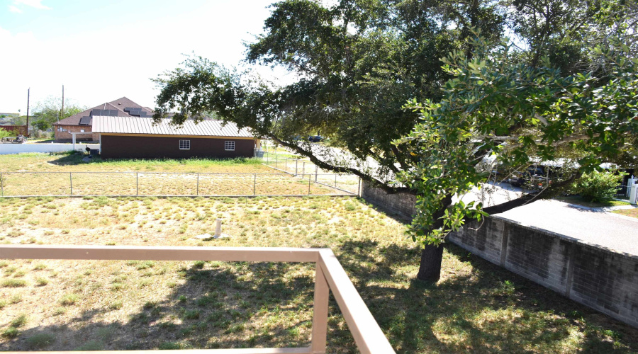 361 Monte Dr, Zapata, Texas 78076, 2 Bedrooms Bedrooms, 5 Rooms Rooms,2 BathroomsBathrooms,Residential,For Sale,361 Monte Dr,20264665