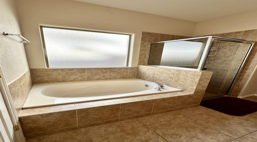 113 Washingtonia Dr, Laredo, Texas 78045, 4 Bedrooms Bedrooms, 9 Rooms Rooms,2 BathroomsBathrooms,Residential,For Sale,113 Washingtonia Dr,20264668