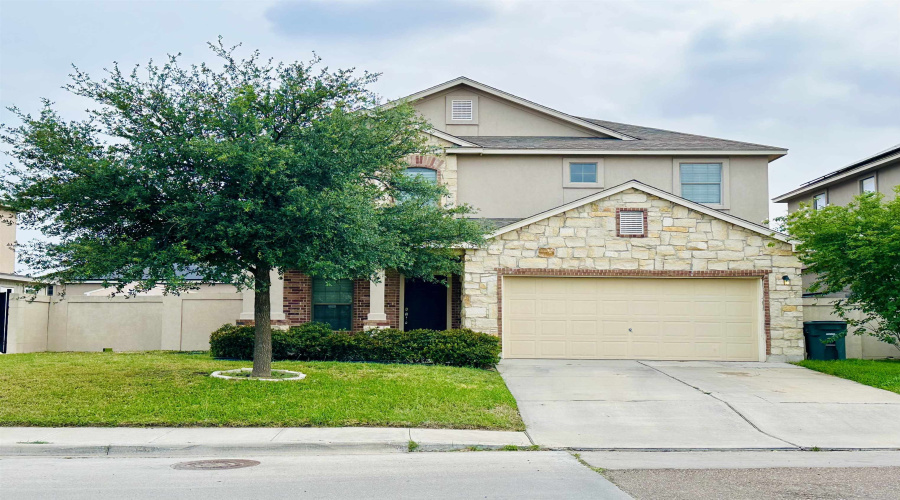 113 Washingtonia Dr, Laredo, Texas 78045, 4 Bedrooms Bedrooms, 9 Rooms Rooms,2 BathroomsBathrooms,Residential,For Sale,113 Washingtonia Dr,20264668