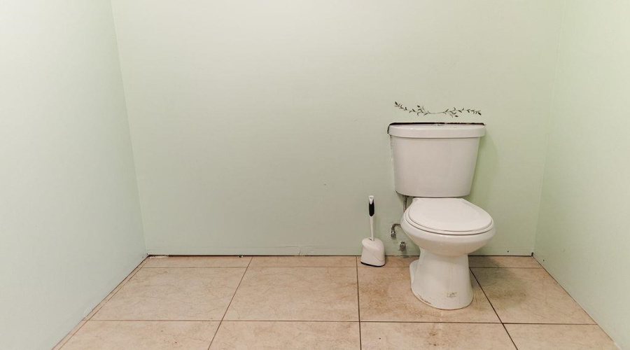 1601 Musser St, Laredo, Texas 78043, 1 Room Rooms,2 BathroomsBathrooms,Commercial retail/office,For Sale,1601 Musser St,20253940
