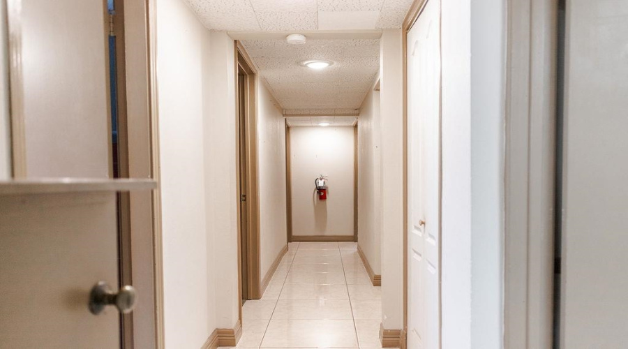 1601 Musser St, Laredo, Texas 78043, 1 Room Rooms,2 BathroomsBathrooms,Commercial retail/office,For Sale,1601 Musser St,20253940