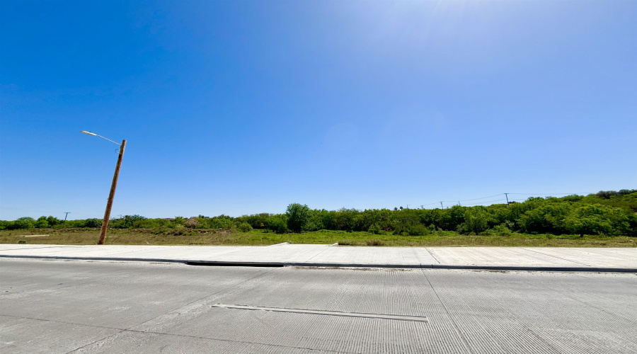 Shiloh Dr, Laredo, Texas 78045, ,Land,For Sale,Shiloh Dr,20264676