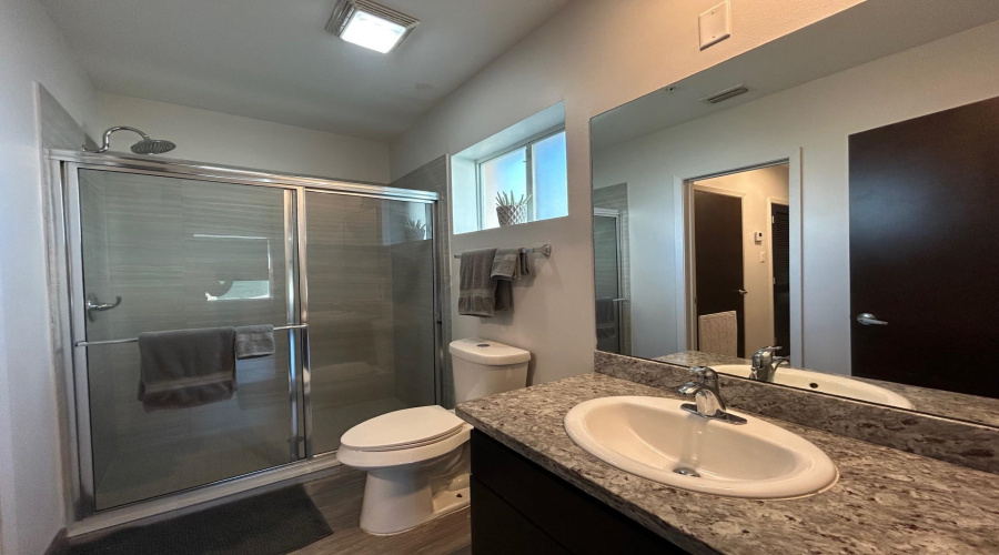 502 Shiloh Dr, LAREDO, Texas 78045, ,Multi-family,For Sale,502 Shiloh Dr,20261065