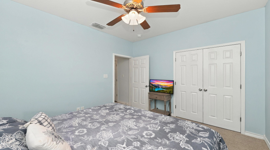 504 Silver Palm Dr, Laredo, Texas 78045, 4 Bedrooms Bedrooms, 8 Rooms Rooms,3 BathroomsBathrooms,Residential,For Sale,504 Silver Palm Dr,20264672