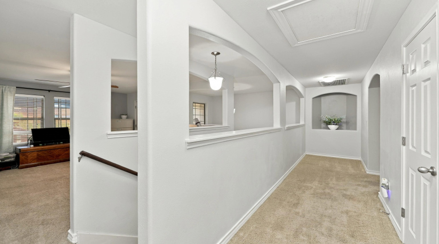 504 Silver Palm Dr, Laredo, Texas 78045, 4 Bedrooms Bedrooms, 8 Rooms Rooms,3 BathroomsBathrooms,Residential,For Sale,504 Silver Palm Dr,20264672