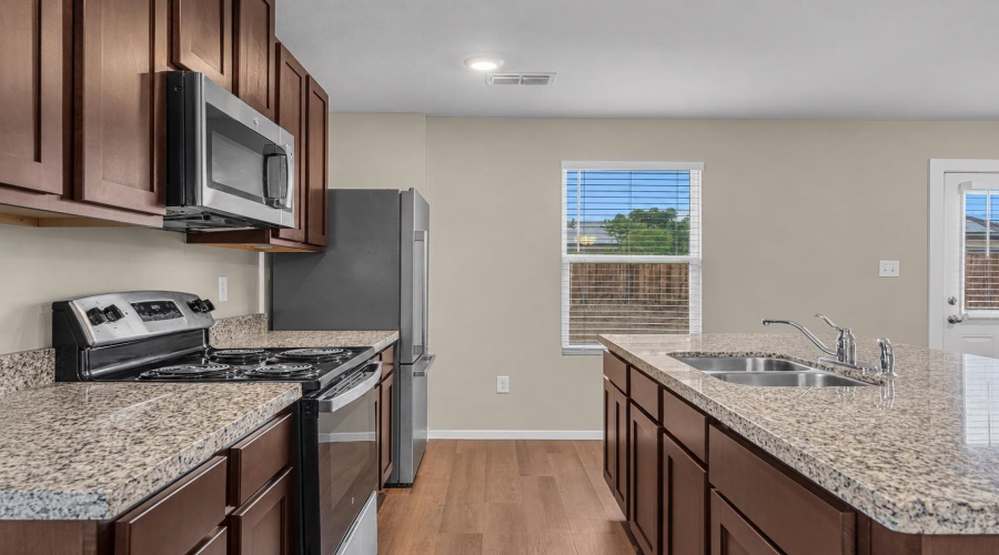 5728 St. Dominic, Laredo, Texas 78046, 4 Bedrooms Bedrooms, 4 Rooms Rooms,2 BathroomsBathrooms,Residential,For Sale,5728 St. Dominic,20264680