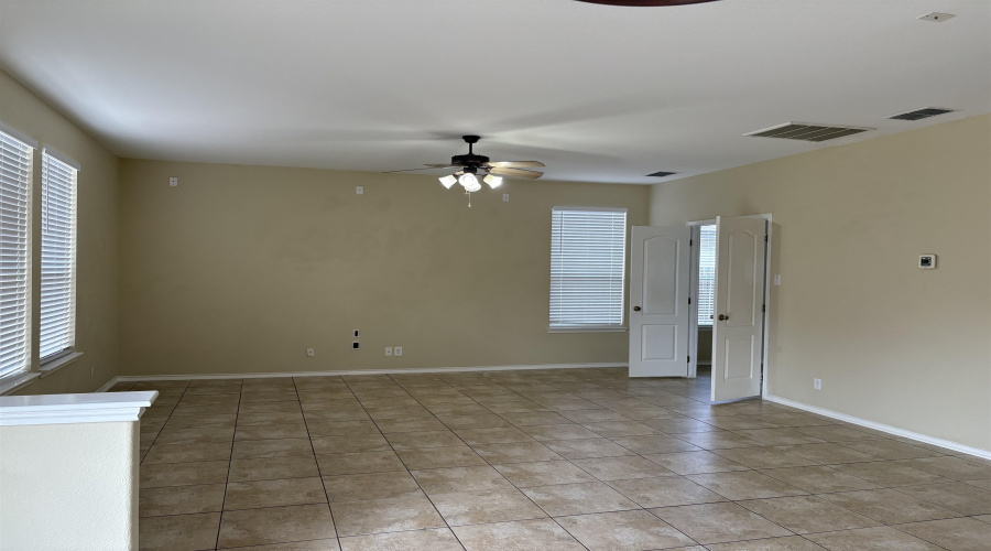 2904 Anejo Dr, LAREDO, Texas 78045, 4 Bedrooms Bedrooms, 9 Rooms Rooms,2 BathroomsBathrooms,Residential,For Rent,2904 Anejo Dr,20264683