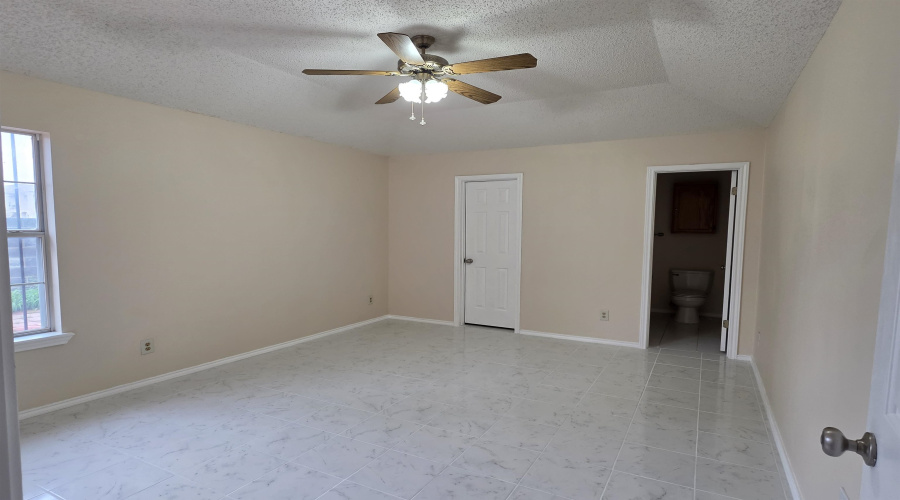 506 Shiloh Dr, Laredo, Texas 78045, 3 Bedrooms Bedrooms, 4 Rooms Rooms,2 BathroomsBathrooms,Residential,For Rent,506 Shiloh Dr,20264684