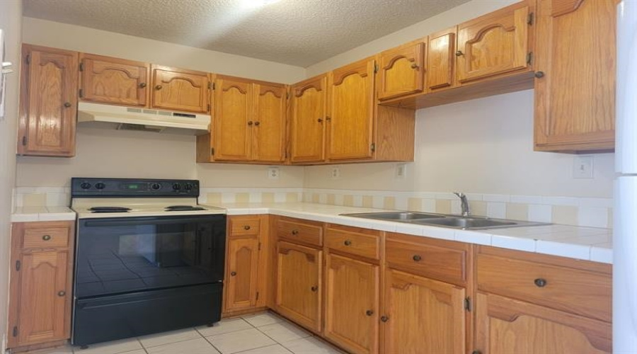 506 Shiloh Dr, Laredo, Texas 78045, 3 Bedrooms Bedrooms, 4 Rooms Rooms,2 BathroomsBathrooms,Residential,For Rent,506 Shiloh Dr,20264684