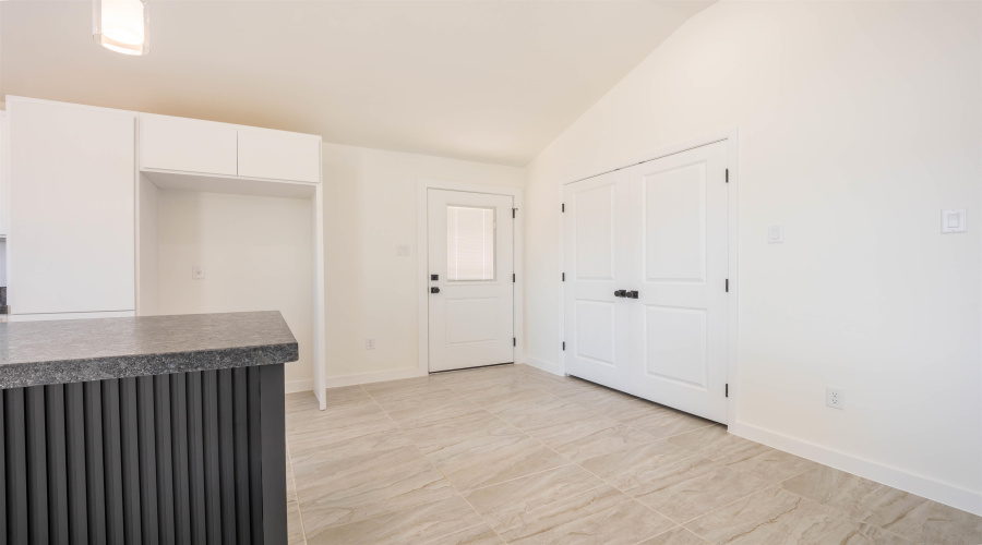 1632 Secretaria Ln., Laredo, Texas 78041, 3 Bedrooms Bedrooms, 5 Rooms Rooms,2 BathroomsBathrooms,Residential,For Sale,1632 Secretaria Ln.,20264687