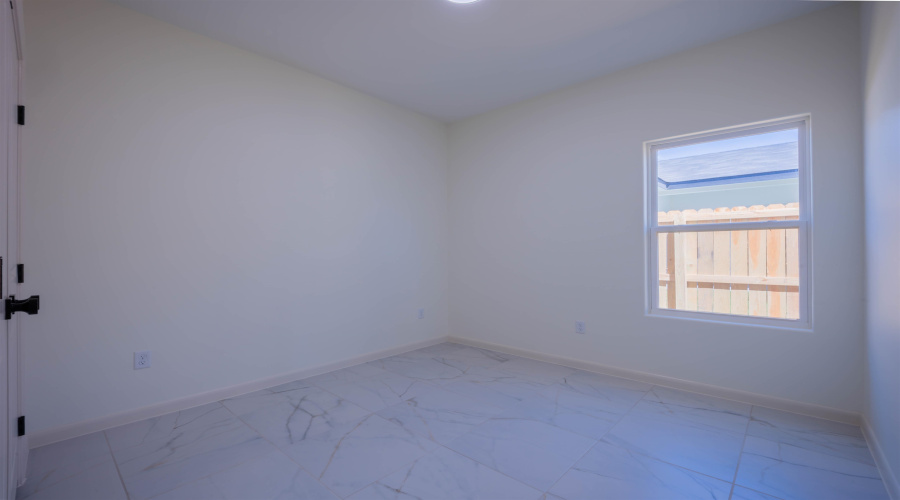 1634 Secretaria Ln., Laredo, Texas 78041, 3 Bedrooms Bedrooms, 5 Rooms Rooms,2 BathroomsBathrooms,Residential,For Sale,1634 Secretaria Ln.,20264688