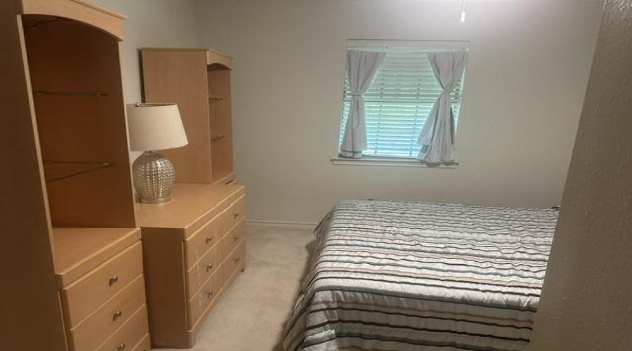 111 E Del Mar Blvd, Laredo, Texas 78041, 4 Bedrooms Bedrooms, 8 Rooms Rooms,3 BathroomsBathrooms,Residential,For Rent,111 E Del Mar Blvd,20264690