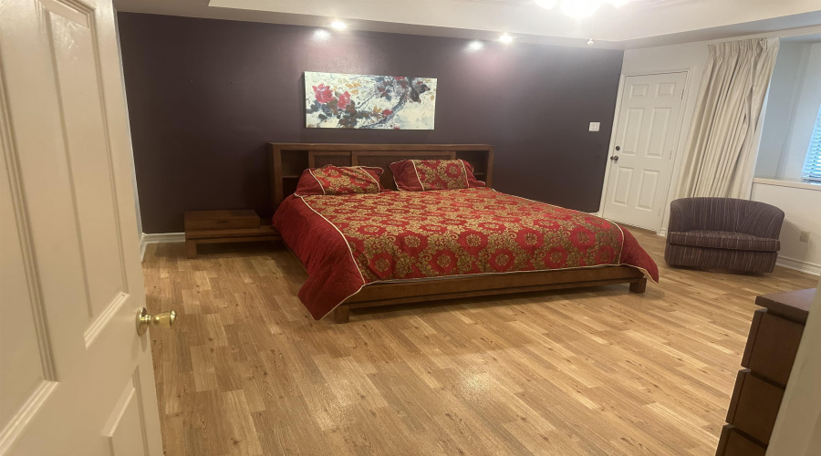 111 E Del Mar Blvd, Laredo, Texas 78041, 4 Bedrooms Bedrooms, 8 Rooms Rooms,3 BathroomsBathrooms,Residential,For Rent,111 E Del Mar Blvd,20264690