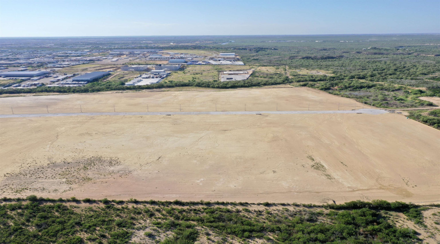 302 Blue Ridge Pkwy., Laredo, Texas 78045, 1 Bedroom Bedrooms, 51 Rooms Rooms,2 BathroomsBathrooms,Commercial/industrial,For Rent,302 Blue Ridge Pkwy.,20264695