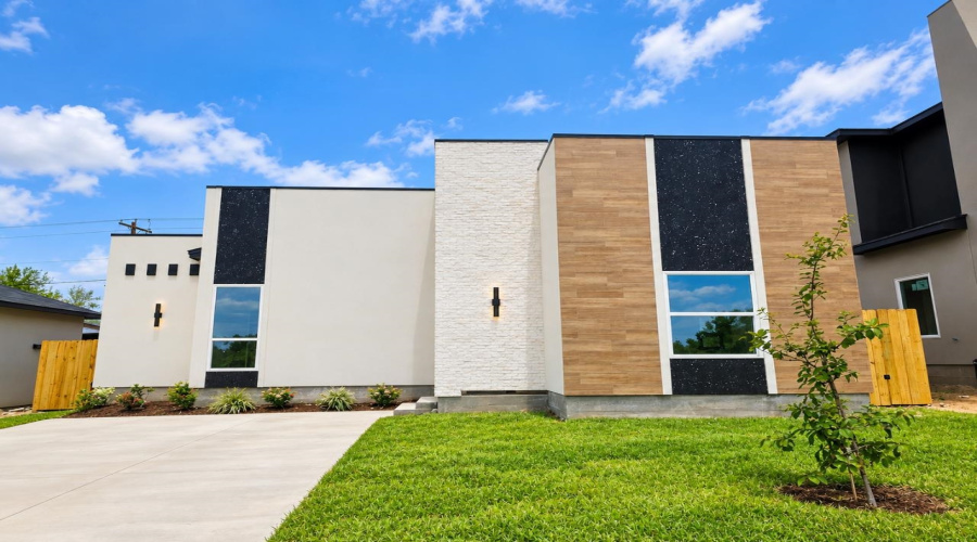 6108 Cherimoya Ln., laredo, Texas 78046, 3 Bedrooms Bedrooms, 5 Rooms Rooms,2 BathroomsBathrooms,Residential,For Sale,6108 Cherimoya Ln.,20264693