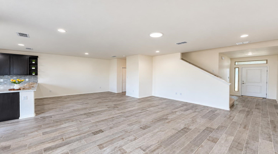 808 Monasterio Dr., Laredo, Texas 78046, 3 Bedrooms Bedrooms, 6 Rooms Rooms,2 BathroomsBathrooms,Residential,For Sale,808 Monasterio Dr.,20264694
