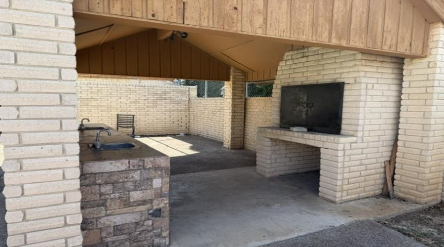 132 Martingale Ln, Laredo, Texas 78041-2231, 3 Bedrooms Bedrooms, 7 Rooms Rooms,2 BathroomsBathrooms,Residential,For Sale,132 Martingale Ln,20264697