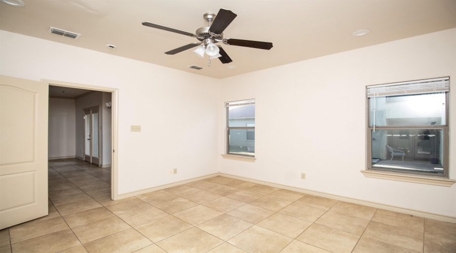 10510 Sandia Dr, Laredo, Texas 78045, 3 Bedrooms Bedrooms, 6 Rooms Rooms,2 BathroomsBathrooms,Residential,For Rent,10510 Sandia Dr,20264701