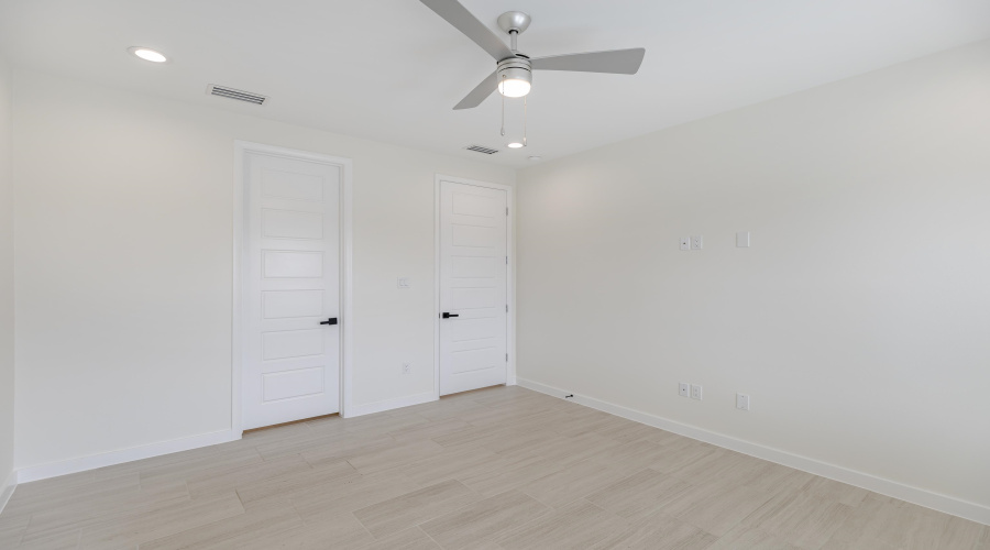 417 Deer Path Loop, Laredo, Texas 78045, 4 Bedrooms Bedrooms, 6 Rooms Rooms,2 BathroomsBathrooms,Residential,For Sale,417 Deer Path Loop,20264705