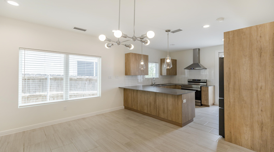 417 Deer Path Loop, Laredo, Texas 78045, 4 Bedrooms Bedrooms, 6 Rooms Rooms,2 BathroomsBathrooms,Residential,For Sale,417 Deer Path Loop,20264705