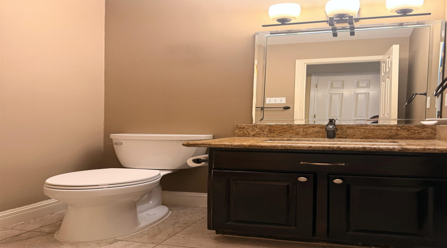 2604 Anejo Dr, Laredo, Texas 78045, 3 Bedrooms Bedrooms, 7 Rooms Rooms,2 BathroomsBathrooms,Residential,For Sale,2604 Anejo Dr,20264707