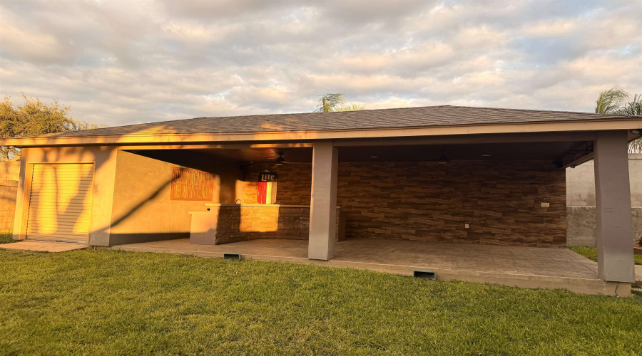 2604 Anejo Dr, Laredo, Texas 78045, 3 Bedrooms Bedrooms, 7 Rooms Rooms,2 BathroomsBathrooms,Residential,For Sale,2604 Anejo Dr,20264707