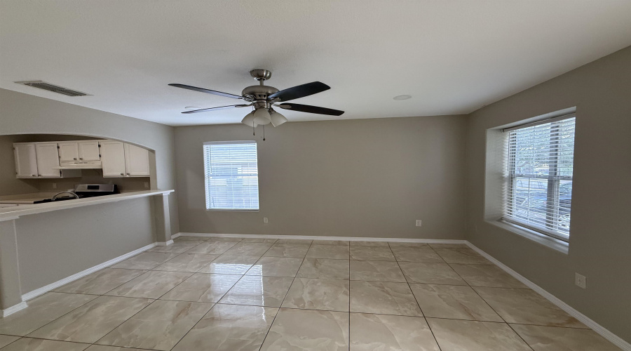 11113 Salado Dr, Laredo, Texas 78045, 3 Bedrooms Bedrooms, 3 Rooms Rooms,2 BathroomsBathrooms,Residential,For Rent,11113 Salado Dr,20264710