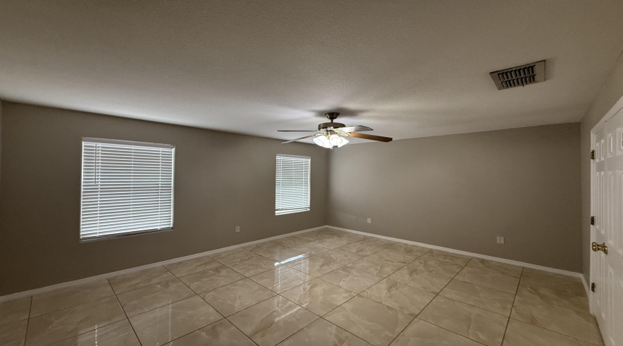 11113 Salado Dr, Laredo, Texas 78045, 3 Bedrooms Bedrooms, 3 Rooms Rooms,2 BathroomsBathrooms,Residential,For Rent,11113 Salado Dr,20264710