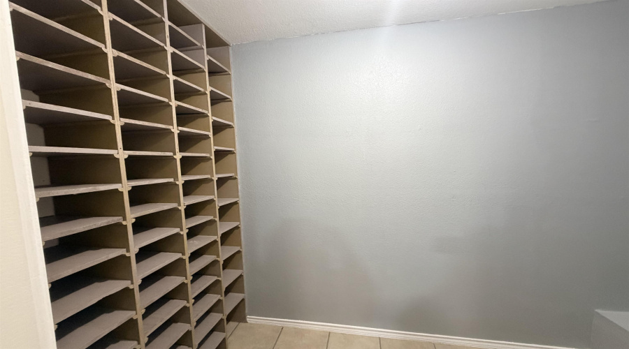 1625 Denmark Ln, Laredo, Texas 78045, 3 Bedrooms Bedrooms, 6 Rooms Rooms,2 BathroomsBathrooms,Residential,For Sale,1625 Denmark Ln,20264711