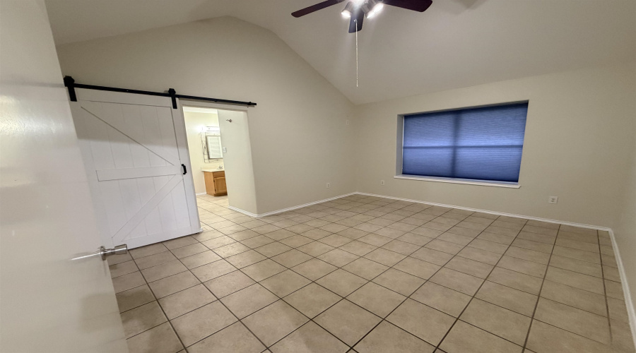 1625 Denmark Ln, Laredo, Texas 78045, 3 Bedrooms Bedrooms, 6 Rooms Rooms,2 BathroomsBathrooms,Residential,For Sale,1625 Denmark Ln,20264711