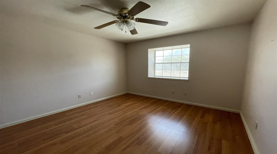 8911 McPherson Rd, Laredo, Texas 78045, 3 Bedrooms Bedrooms, 6 Rooms Rooms,3 BathroomsBathrooms,Residential,For Rent,8911 McPherson Rd,20264712