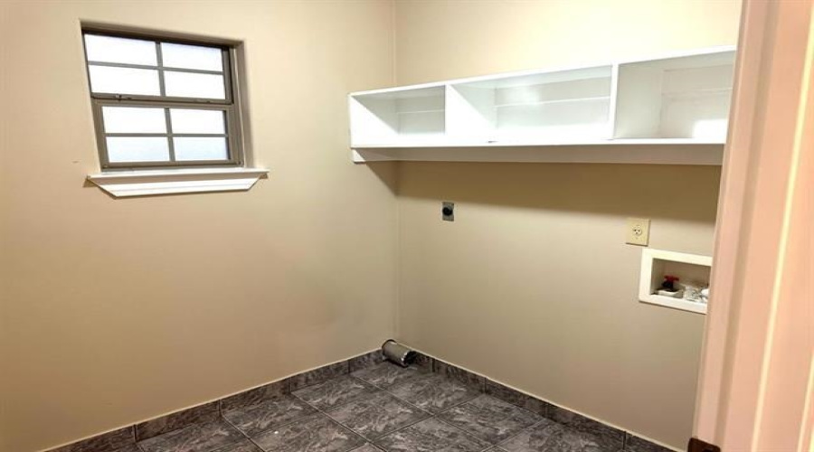 8799 Wyndum Terrace Trail, Laredo, Texas 78045, 4 Bedrooms Bedrooms, 8 Rooms Rooms,2 BathroomsBathrooms,Residential,For Rent,8799 Wyndum Terrace Trail,20264716