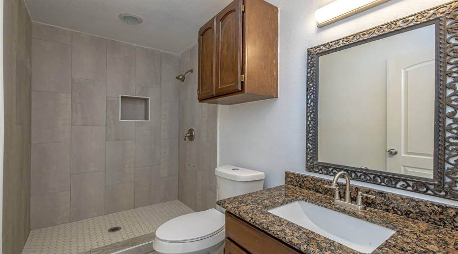 201 Masterson Rd, Laredo, Texas 78046, 2 Bedrooms Bedrooms, 4 Rooms Rooms,1 BathroomBathrooms,Residential,For Sale,201 Masterson Rd,20264720
