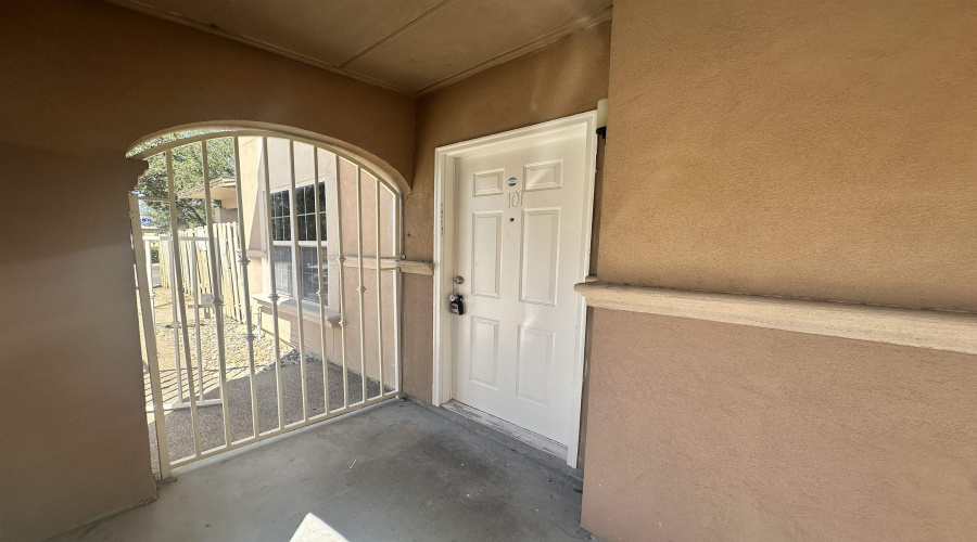 413 Shiloh Dr, Laredo, Texas 78045, 2 Bedrooms Bedrooms, 4 Rooms Rooms,2 BathroomsBathrooms,Residential,For Rent,413 Shiloh Dr,20264723