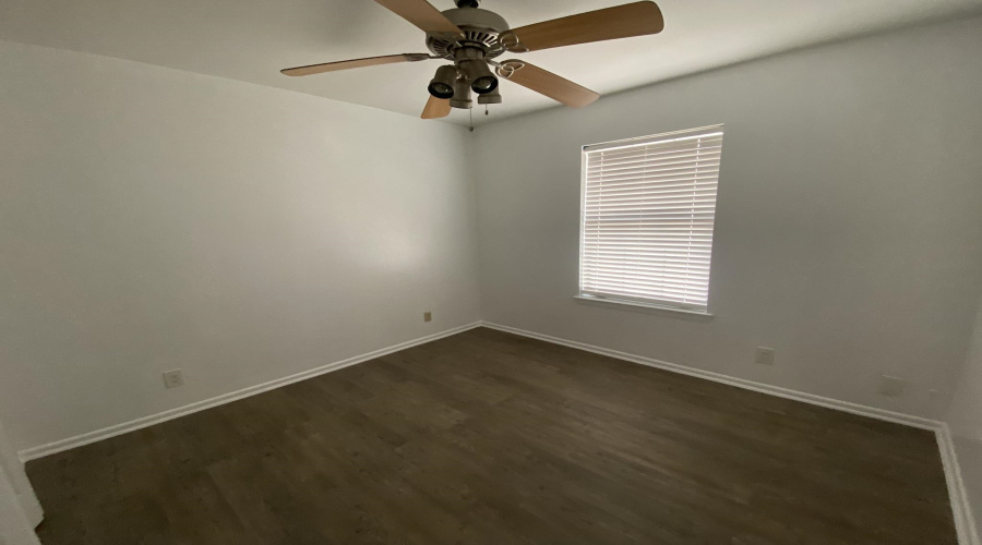 8809 Puerto Yael, LAREDO, Texas 78045, 4 Bedrooms Bedrooms, 5 Rooms Rooms,2 BathroomsBathrooms,Residential,For Sale,8809 Puerto Yael,20264724