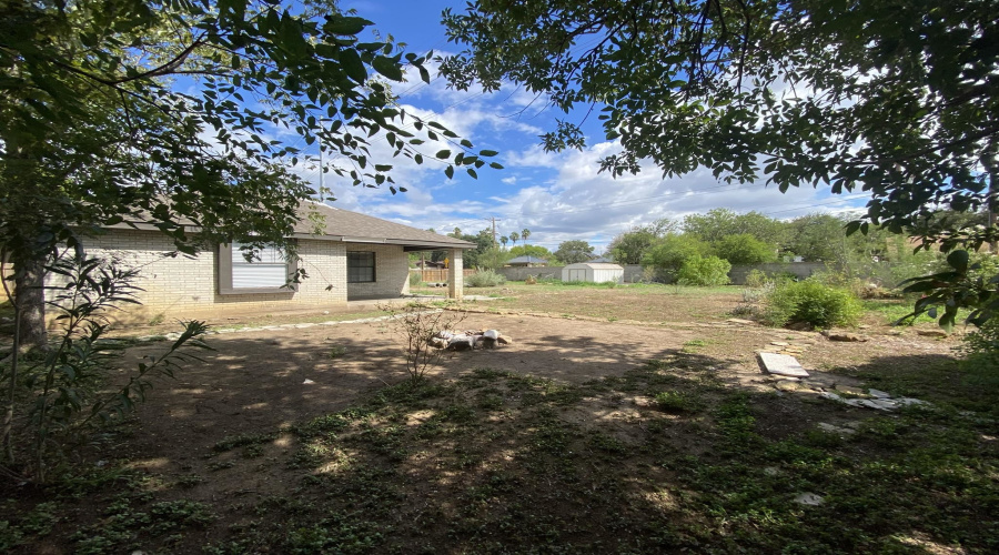 8809 Puerto Yael, LAREDO, Texas 78045, 4 Bedrooms Bedrooms, 5 Rooms Rooms,2 BathroomsBathrooms,Residential,For Sale,8809 Puerto Yael,20264724