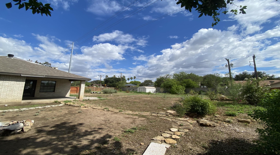 8809 Puerto Yael, LAREDO, Texas 78045, 4 Bedrooms Bedrooms, 5 Rooms Rooms,2 BathroomsBathrooms,Residential,For Sale,8809 Puerto Yael,20264724
