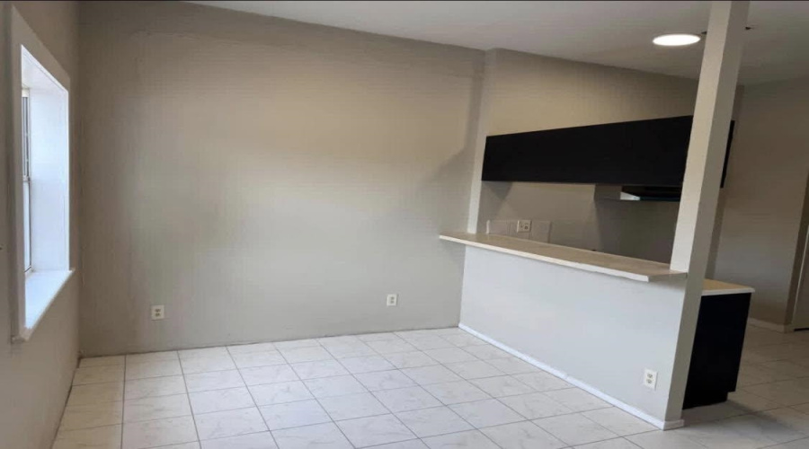 419 Park St, Laredo, Texas 78040, 2 Bedrooms Bedrooms, 3 Rooms Rooms,1 BathroomBathrooms,Residential,For Rent,419 Park St,20264727