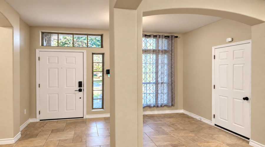 109 Pacifico Dr, Laredo, Texas 78045, 4 Bedrooms Bedrooms, 7 Rooms Rooms,2 BathroomsBathrooms,Residential,For Sale,109 Pacifico Dr,20264729