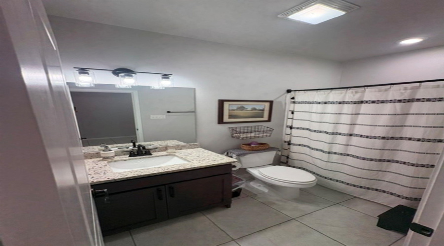 1219 Port Texas Dr., Laredo, Texas 78045, 4 Bedrooms Bedrooms, 6 Rooms Rooms,2 BathroomsBathrooms,Residential,For Sale,1219 Port Texas Dr.,20264731