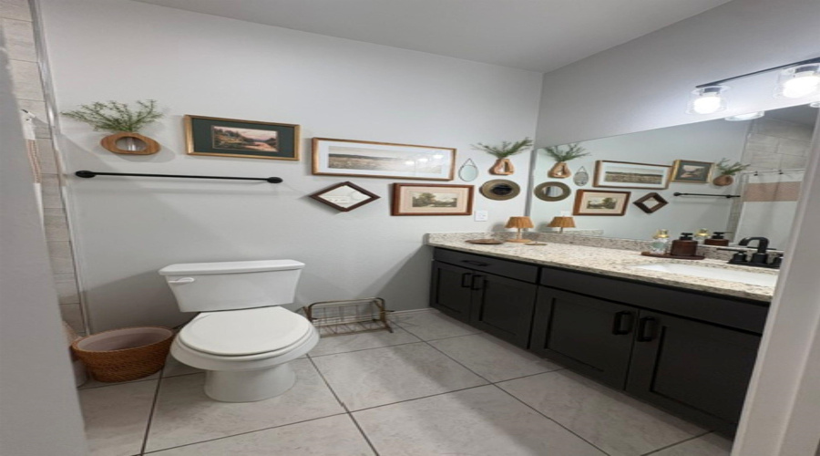 1219 Port Texas Dr., Laredo, Texas 78045, 4 Bedrooms Bedrooms, 6 Rooms Rooms,2 BathroomsBathrooms,Residential,For Sale,1219 Port Texas Dr.,20264731