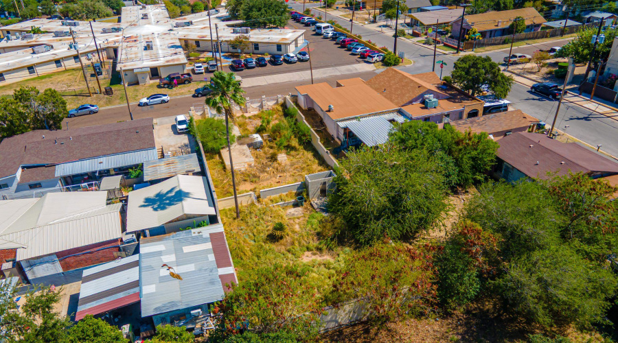 1710 McClelland Ave, Laredo, Texas 78040, ,Land,For Sale,1710 McClelland Ave,20264740